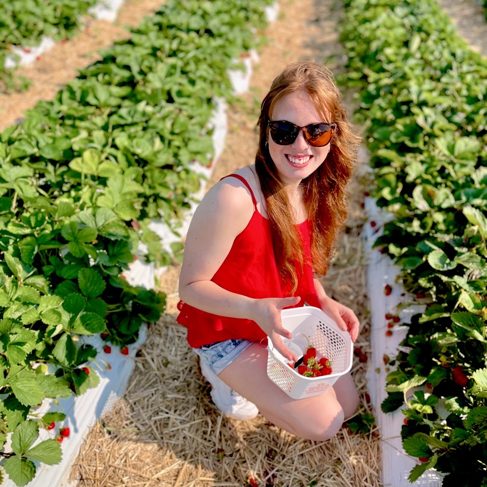 Meet your Posher, Madeline